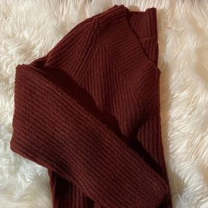 GARAGE || V NECK SWEATER